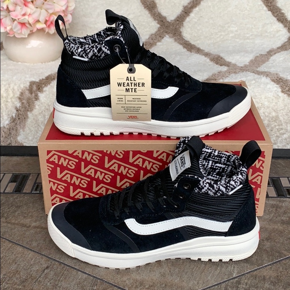 • VANS ULTRARANGE Hi Dl Mte Woven/Black WMNS - Picture 1 of 16